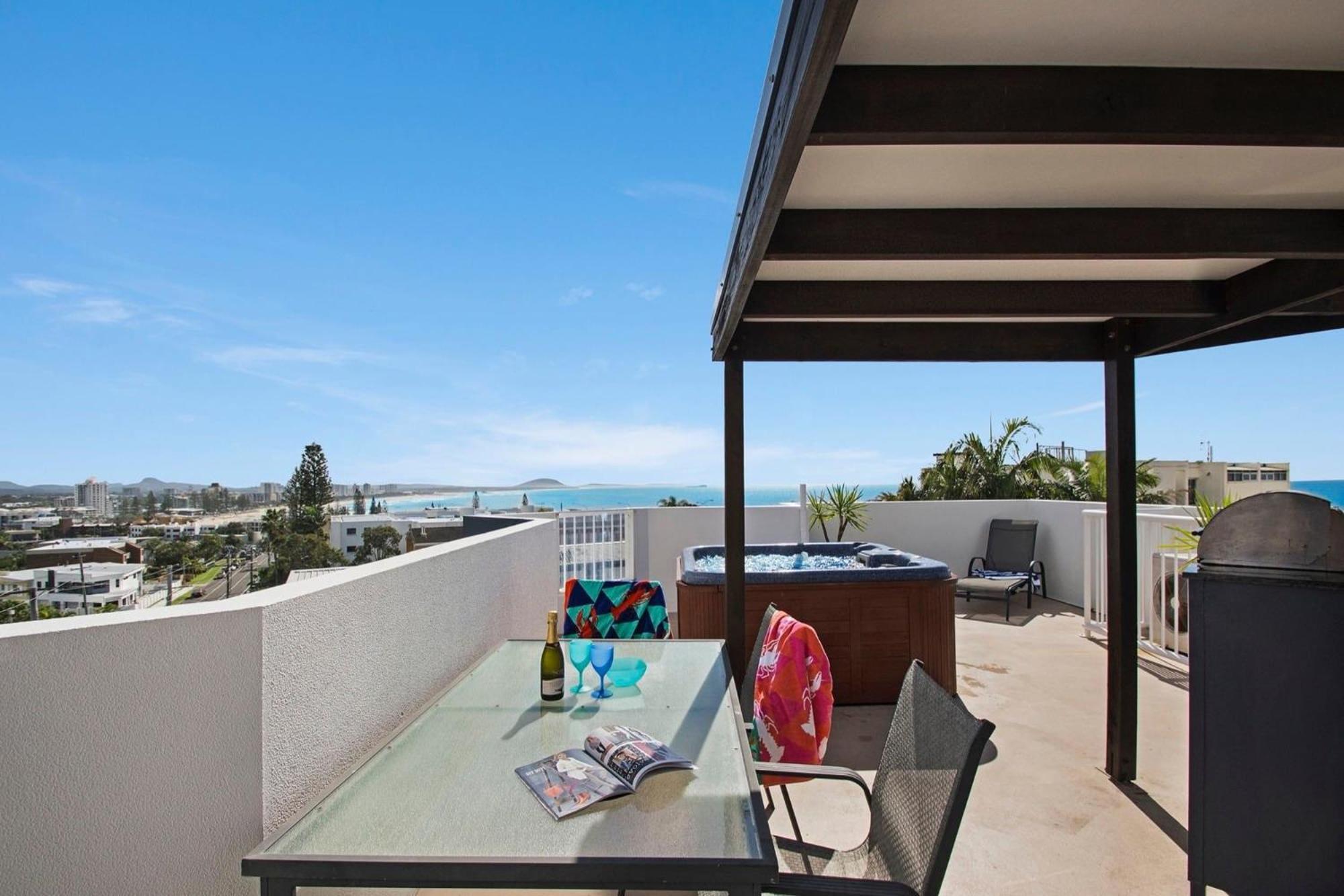 Ocean Vista On Alex Aparthotel Alexandra Headland Exterior foto